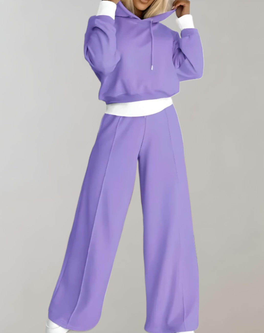 "2-delig huispak, cropped hoodie met lange mouwen en bijpassende broek, stijlvol en comfortabel voor dagelijks gebruik."