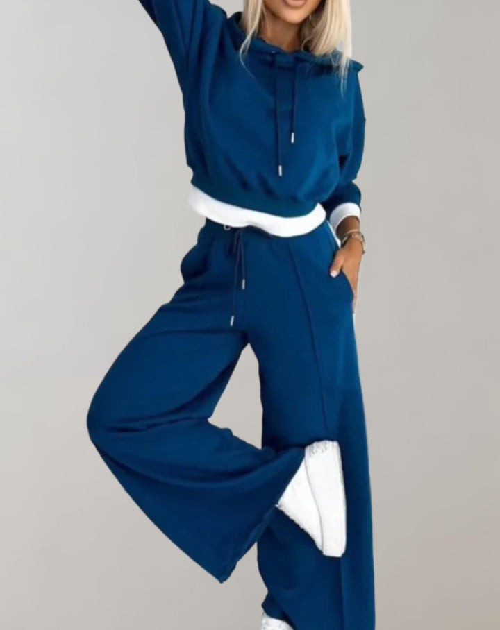 "2-delig huispak, cropped hoodie met lange mouwen en bijpassende broek, stijlvol en comfortabel voor dagelijks gebruik."