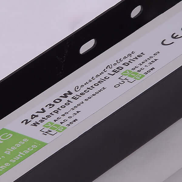 LED Buitenwandlamp - Slank & Stijlvol Design