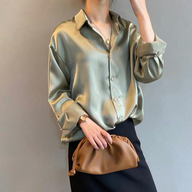 Myra dames blouse, een elegante top met lange mouwen, verkrijgbaar in meerdere kleuren voor elke dag.