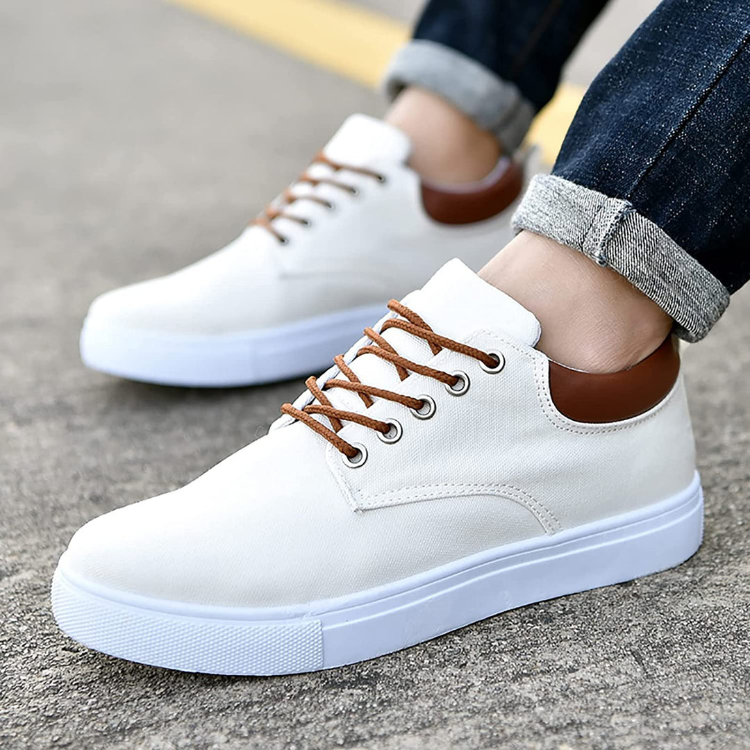 Detail van de zool van de David herensneakers, voor optimale grip en comfort.