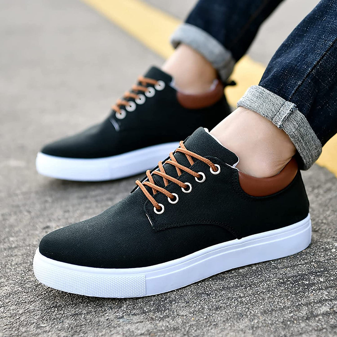 Zijkant David herensneakers, perfect voor een sportieve en trendy heren outfit.