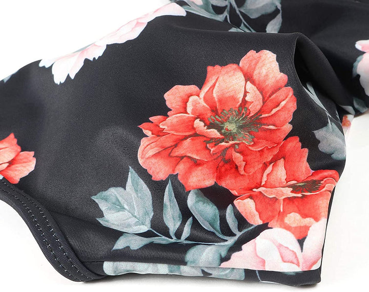 Zwarte high waisted bikini voor vrouwen, elegant en tijdloos voor elke gelegenheid.