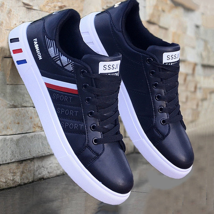 Stijlvolle witte heren casual sneakers voor comfort en een trendy urban look.