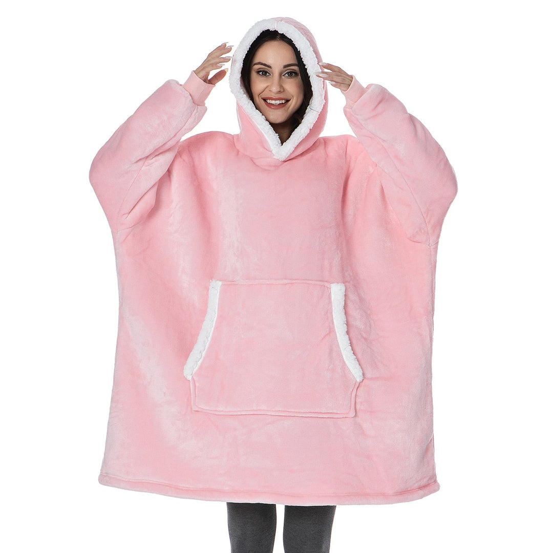 Oversized comfort hoodie deken, perfect als cadeautip voor koude winteravonden.