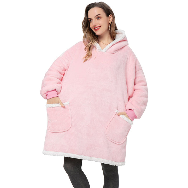 Gezellige oversized blanket hoodie, zacht en warm voor ontspannen dagen.