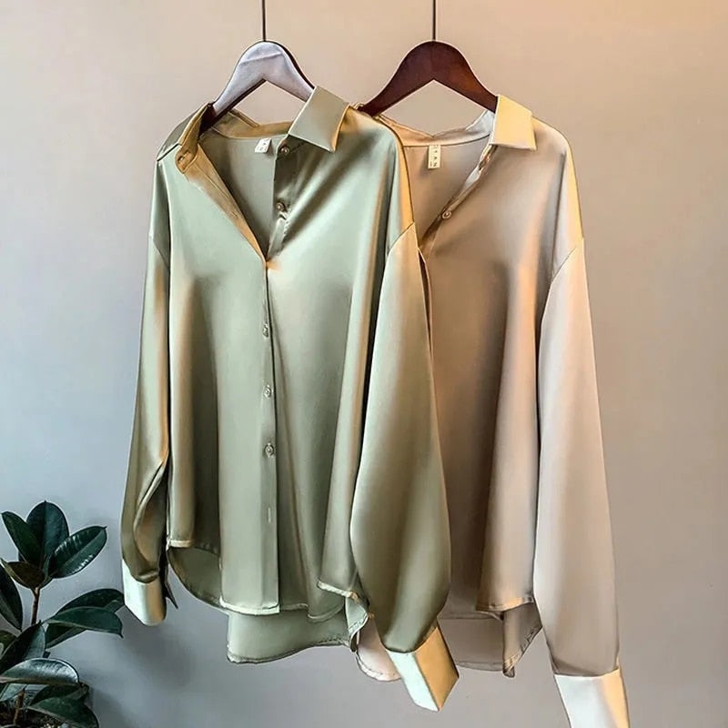 Dames Blouse Myra: Elegante klassieke blouse met lange mouwen, perfect voor zakelijke of feestelijke gelegenheden.