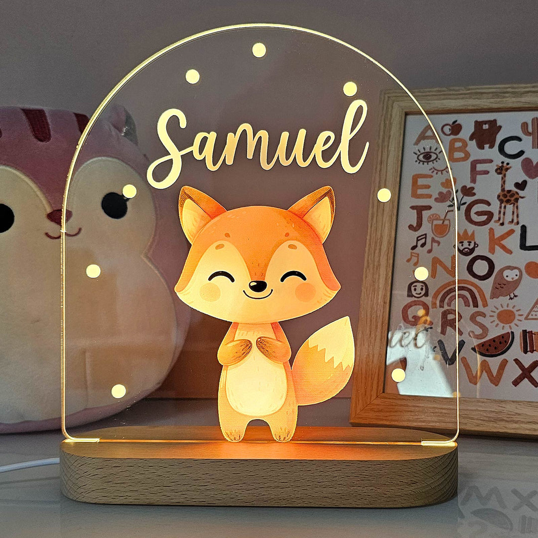 Sfeervol LED nachtlampje voor kinderen, met naam en schattig dierenontwerp (konijn), veilige verlichting.