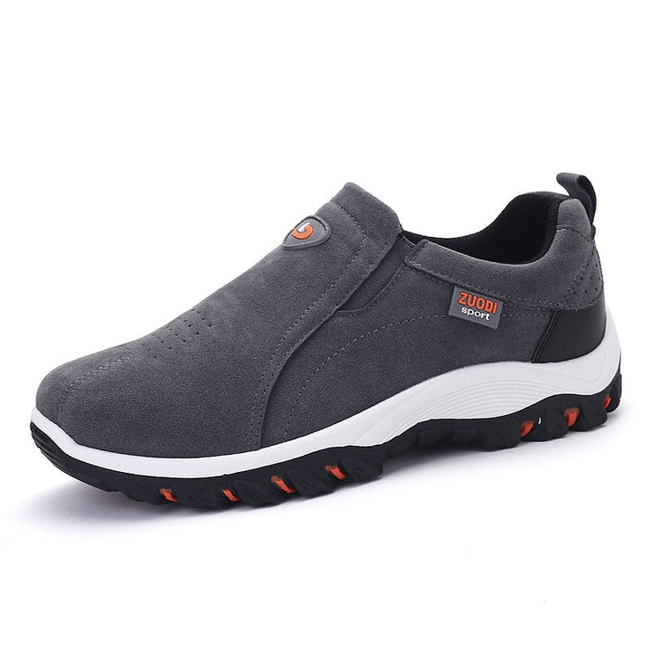 Moderne heren wandelschoenen met duurzame materialen, comfortabel en klaar voor elk outdoor avontuur.