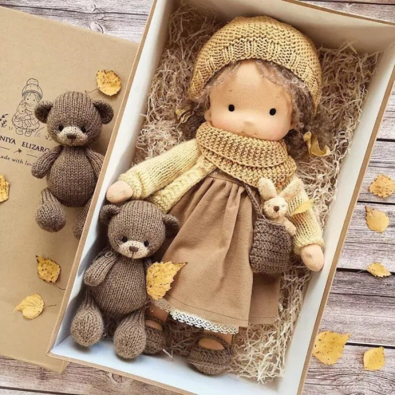 Waldorf pop in detail: duurzaam handgemaakt speelgoed voor fantasierijke kinderen.