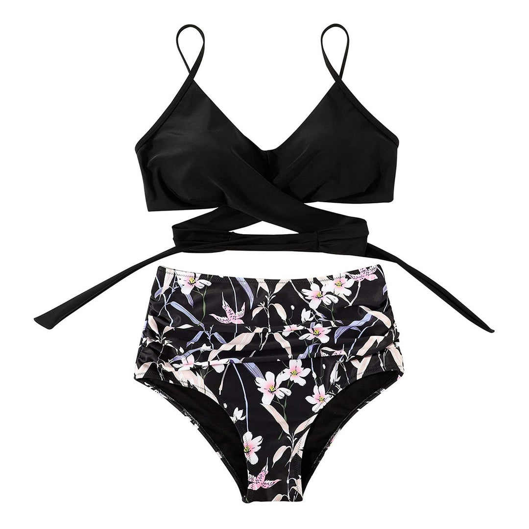 Hoogwaardige high waisted bikini stof voor dames, comfortabele pasvorm en bewegingsvrijheid.