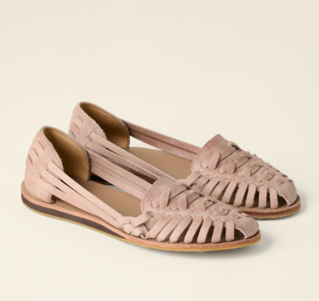 Elegante zwarte Althea dames slippers; comfortabel, orthopedisch en stijlvol voor elke gelegenheid. Ideaal loopgemak.