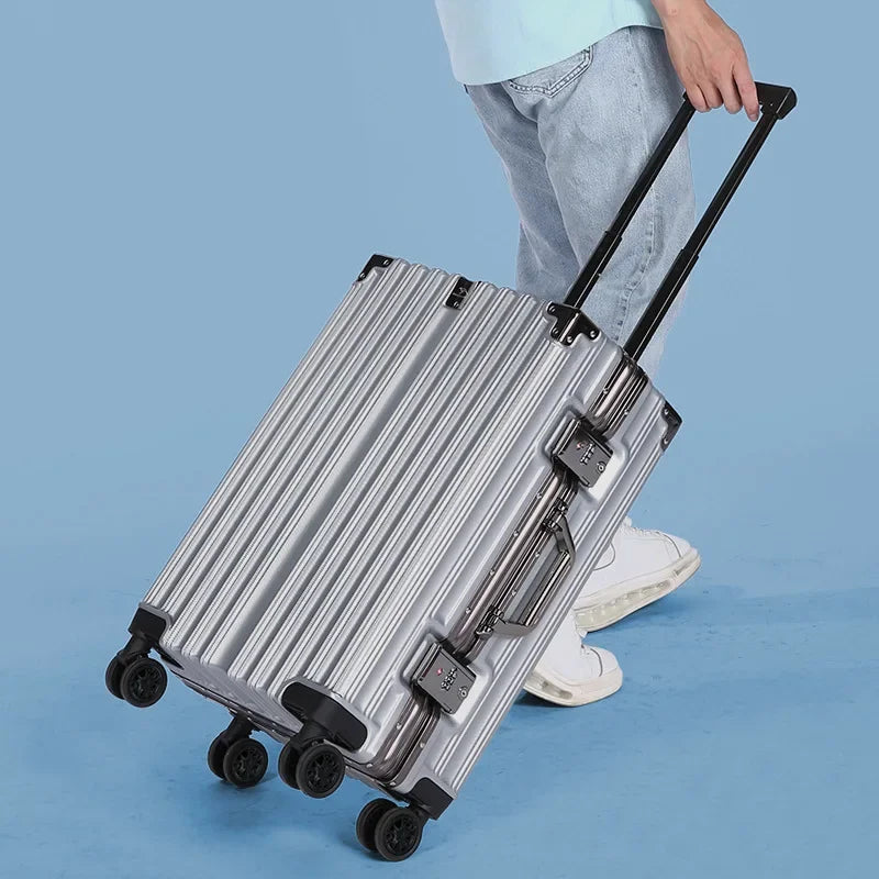 Duurzame aluminium hardshell trolley Geneva op soepele zwenkwielen, lichtgewicht en makkelijk verplaatsbaar.