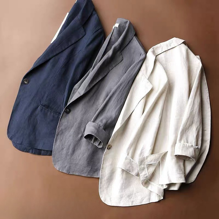 Zakelijke grijze blazer voor dames, ademend en veelzijdig, perfect voor professionele en modieuze outfits.