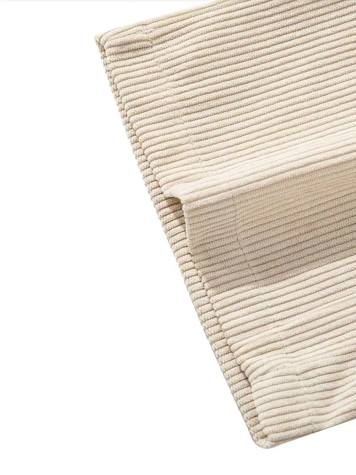 Duurzame heren corduroy pantalon in beige, met rechte pijp, geschikt voor zowel werk als vrije tijd.