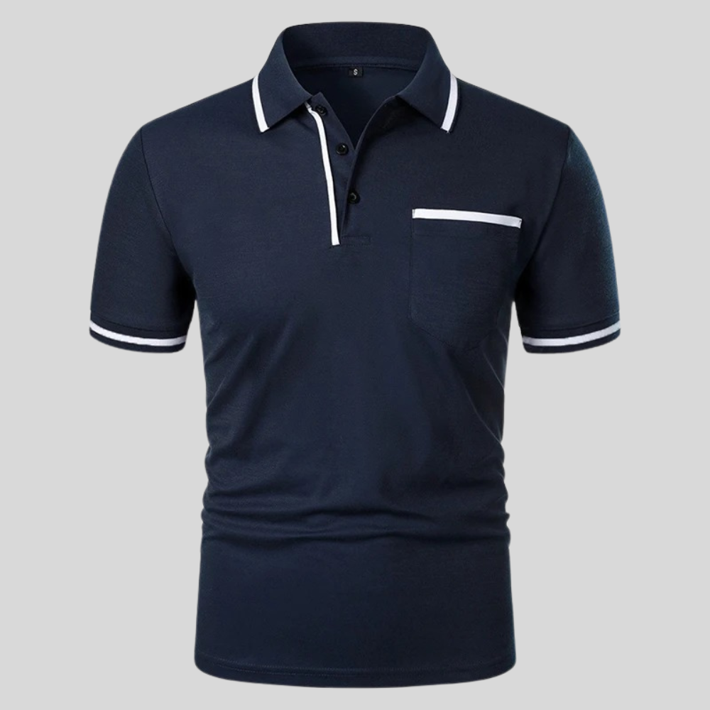 Casual herenpolo met korte mouwen, borstzak en klassieke pasvorm, perfect voor zomerse dagen.