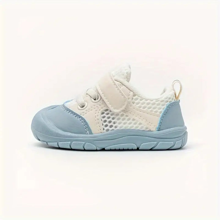 Antislip babyschoenen, zacht, ademend, blauw, voor gezonde kindervoeten die leren lopen.