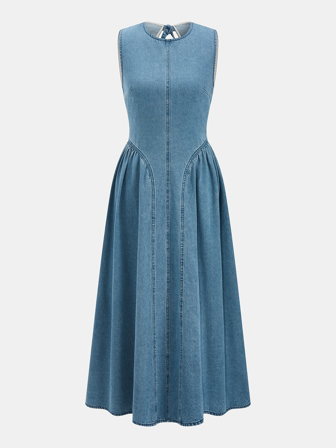 Luchtige blauwe casual dames zomerjurk, mouwloos en comfortabel. Ideaal als veelzijdige midi jurk.