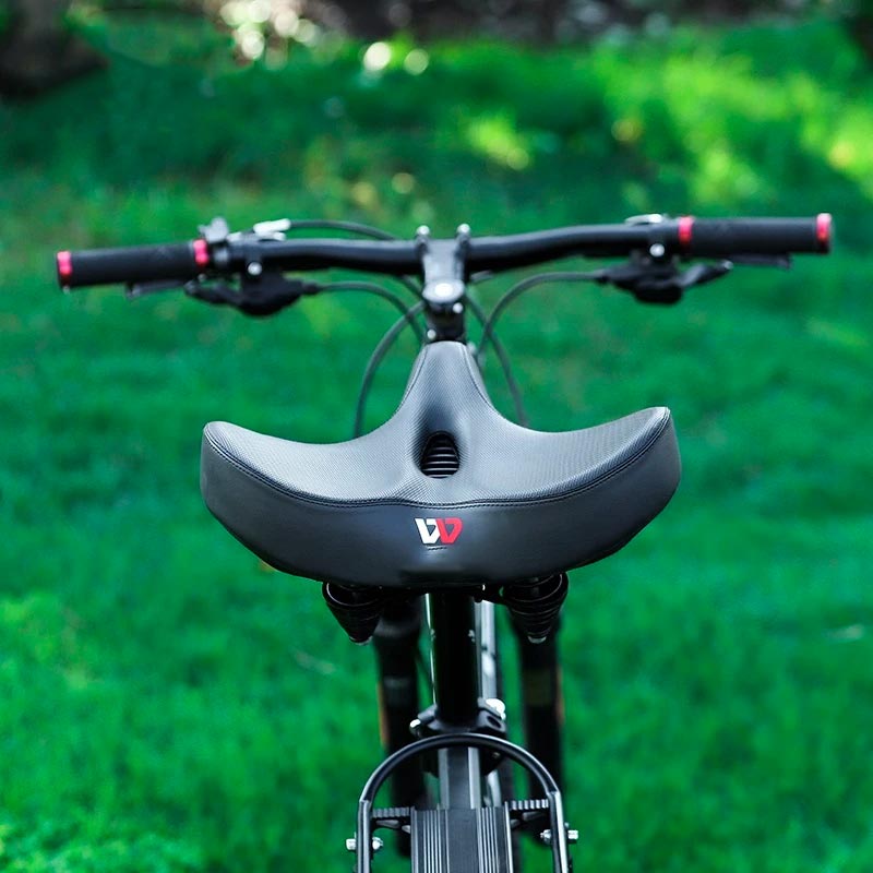 Breed ergonomisch comfortzadel voor dames en heren, ideaal voor lange fietstochten.