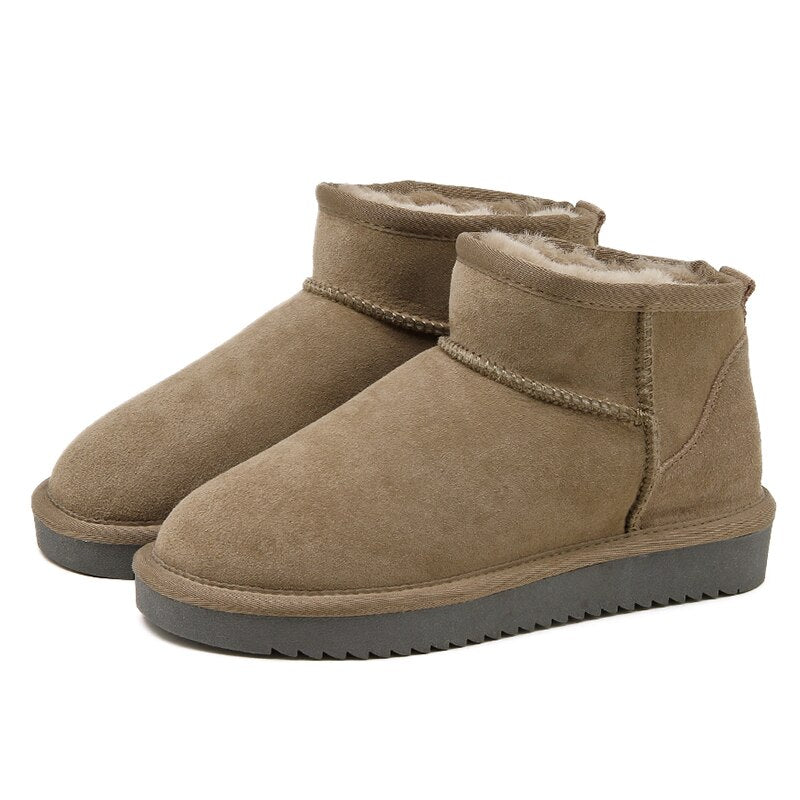"Bruine enkellaarsjes van schapenleer met bontvoering, waterdicht en comfortabel voor winterse dagen, model Hazel."