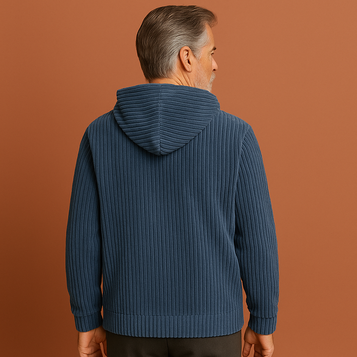 Beige heren hoodie: comfortabele relaxte pasvorm. Essentieel voor stijlvolle herfst-winter casual kleding.
