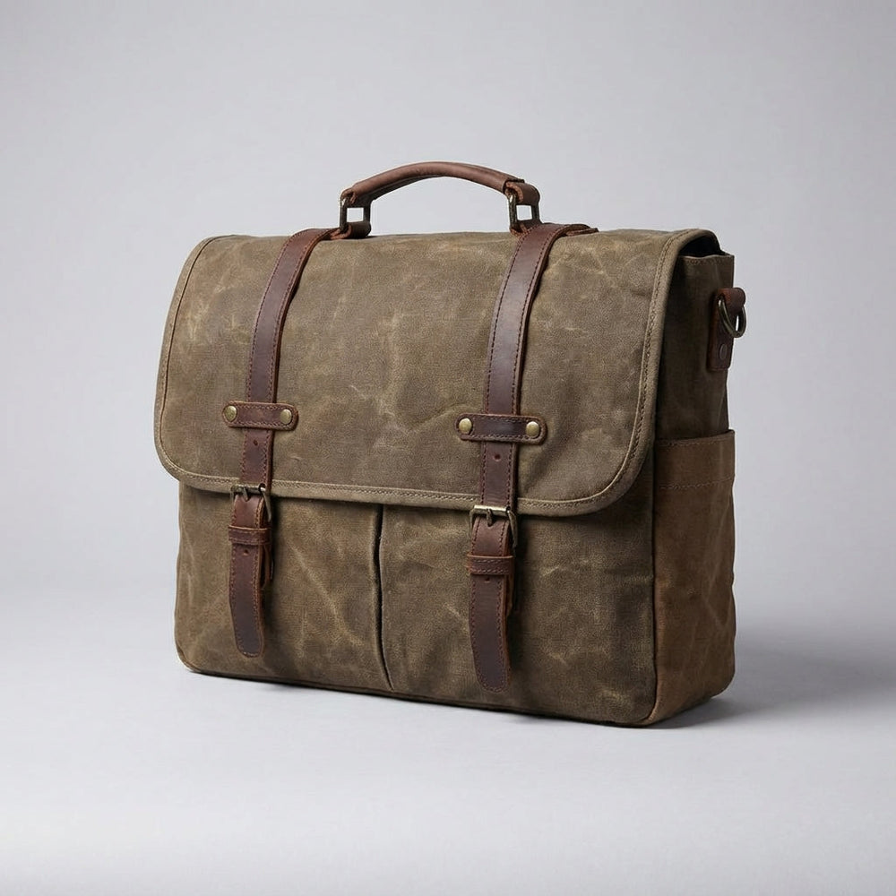 Stijlvolle heren crossbody tas van leer, perfect als messenger tas voor dagelijks gebruik, werk of reizen.