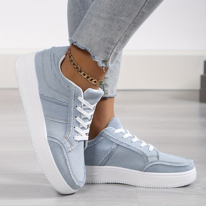 "Casual dames sneakers in diverse kleuren, comfortabel, ademend design ideaal voor dagelijks gebruik."
