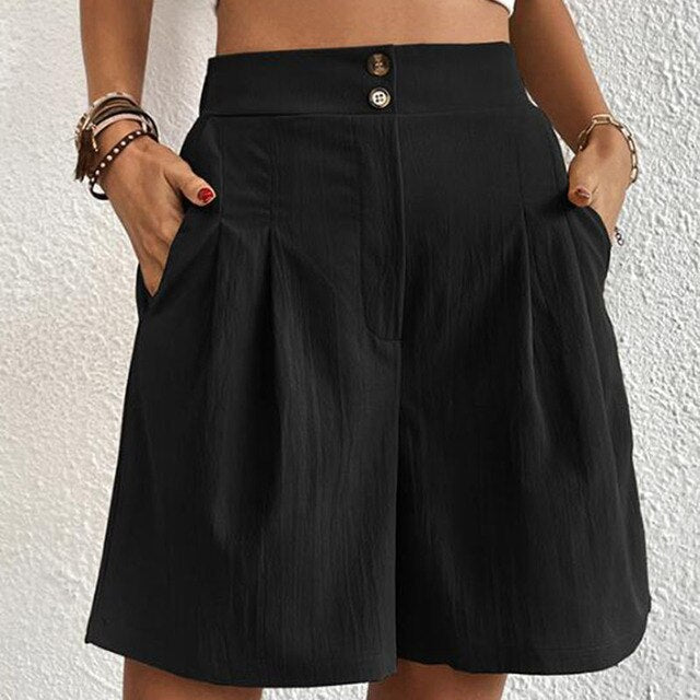 "Chique dames shorts met zilveren dubbele knopen, hoge taille, ideaal voor zomer, veelzijdig en comfortabel voor elke outfit.
