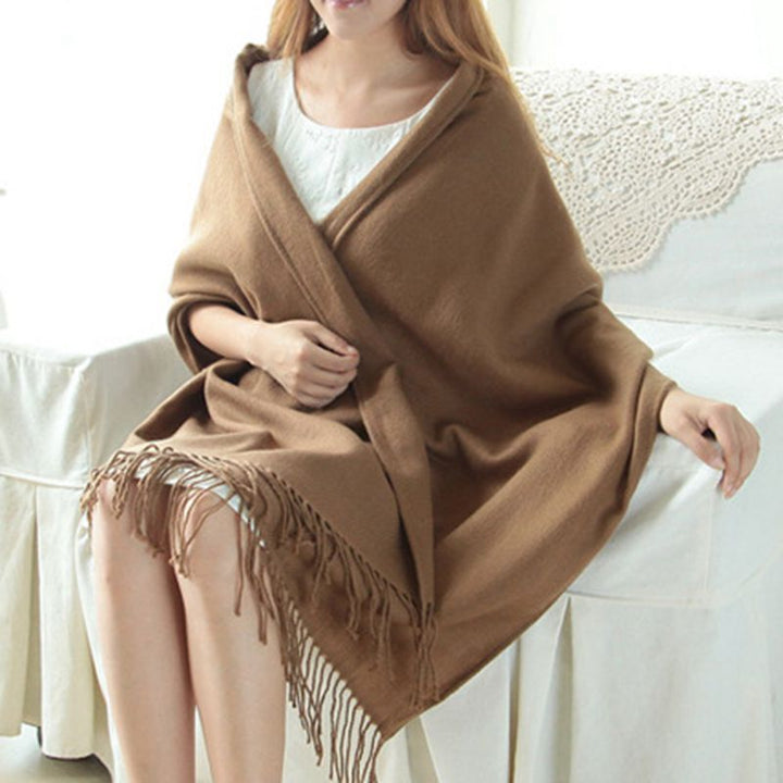 Coleen kasjmier sjaal met ruitenpatroon in beige, 180x50 cm, modieuze en warme winteraccessoire voor dames.
