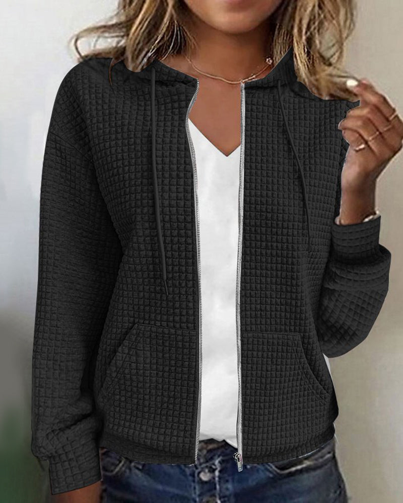 Dameskleding: een comfortvest met capuchon en zakken, trendy en functioneel voor elke vrouw.