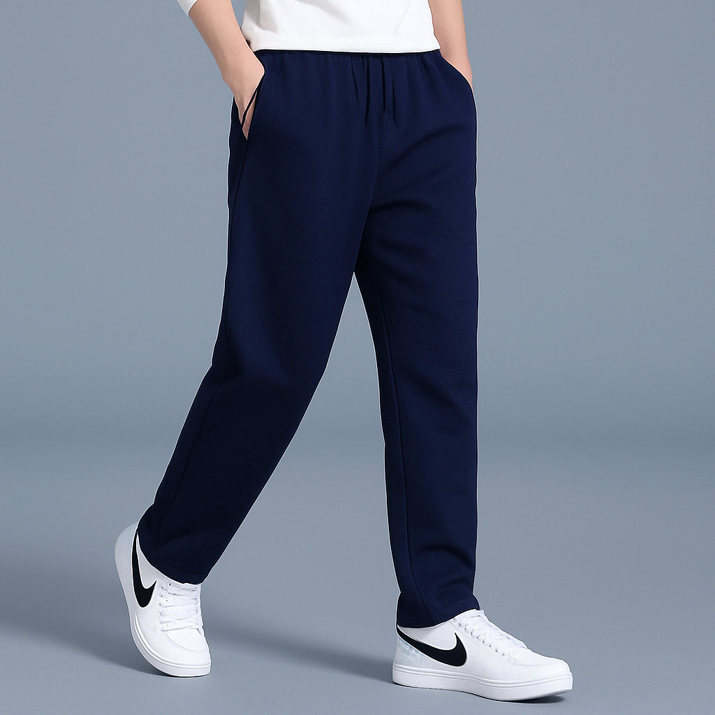 Moderne heren joggingbroek met een stijlvolle pasvorm, ideaal voor streetwear en casual.