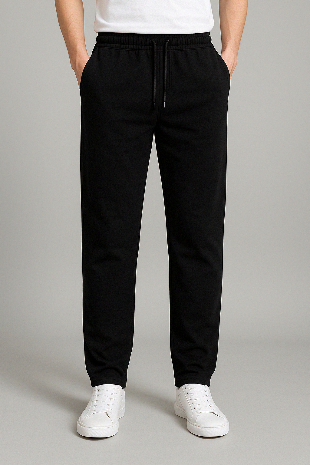 Comfortabele heren joggingbroek, ideaal voor loungewear, met praktische details en casual look.