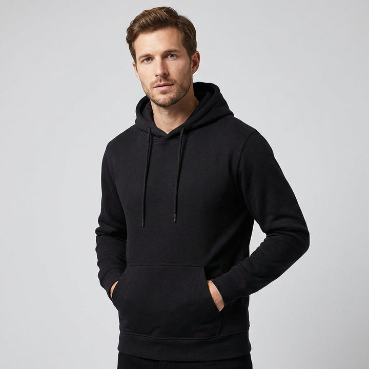 Comfortabele grijze heren casual hoodie met kangoeroezak, perfect voor dagelijks gebruik of sportieve activiteiten.