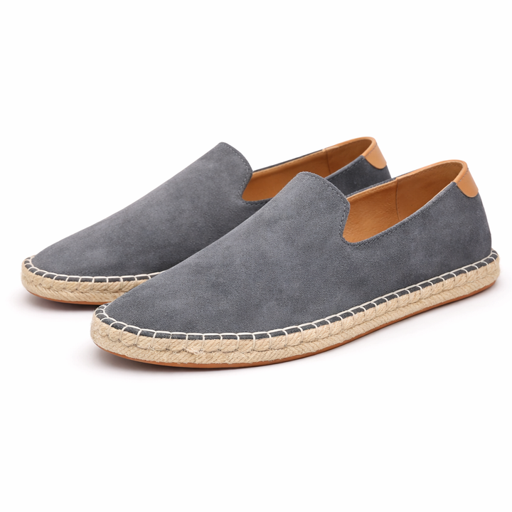 Lichtgewicht heren instappers, comfortabel voor stedentrips en vakanties. Ideale casual zomerschoenen.