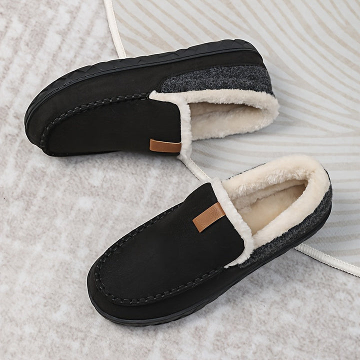 Comfortabele heren winterpantoffels met warme voering en flexibele zool voor thuis.