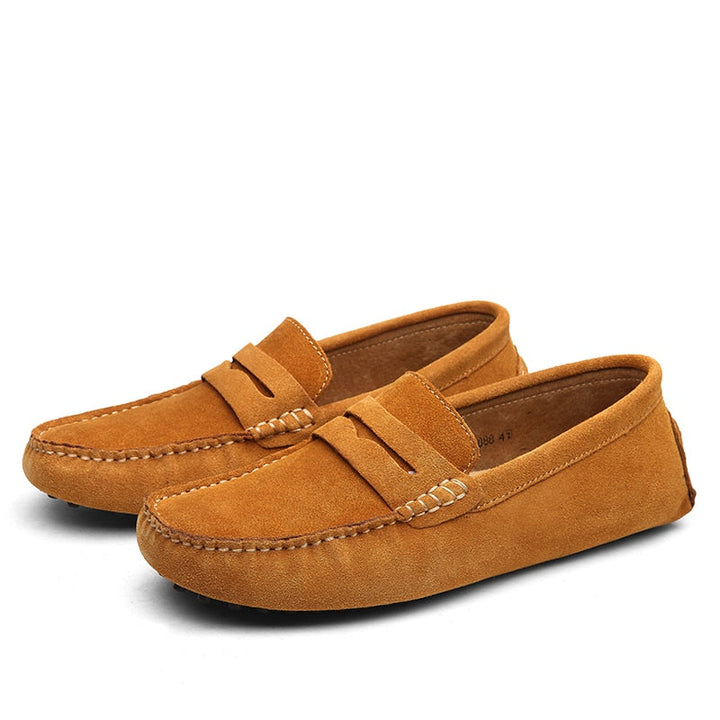 Chique heren instappers, perfect voor dagelijks comfort; stijlvolle loafers voor een moeiteloze herenmode.
