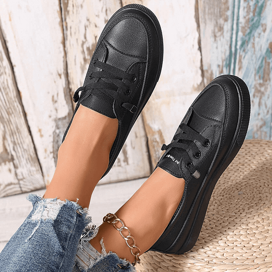 Veelzijdige lage dames comfort schoenen, geschikt als wandelschoenen en dagelijkse schoenen met optimale steun.