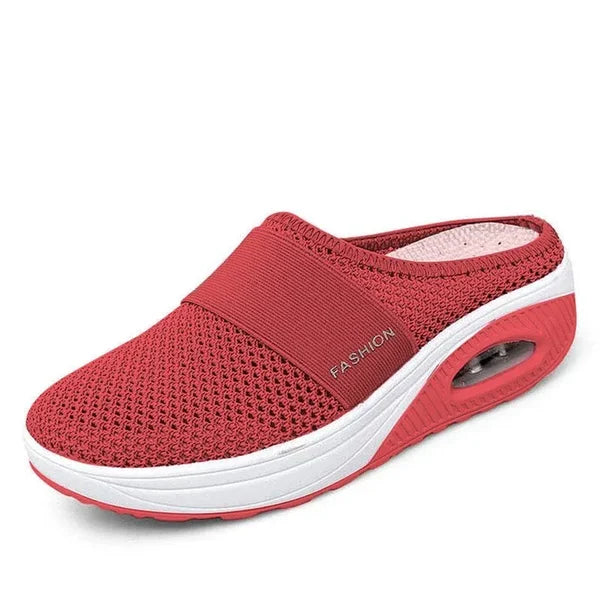 Wasbare unisex comfortschoenen voor dames en heren, perfect voor dagelijks comfort en hygiëne.