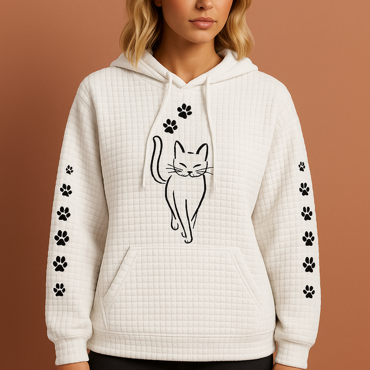 Casual dames hoodie, zacht en warm, ideaal als comfortabele trui voor herfst- en winterdagen.