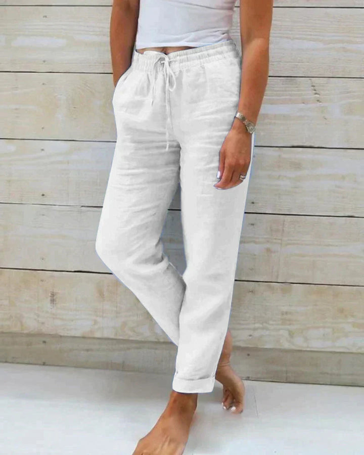 Comfortabele wijde damesbroek, ideaal voor casual lente- en zomerdagen. Stijlvol en veelzijdig.