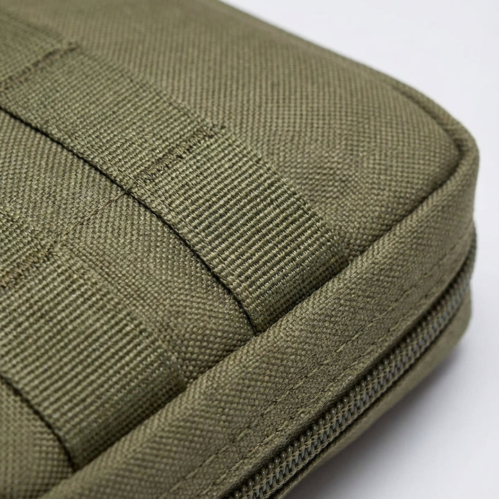 CompactGear tactische opbergzak van robuust nylon, perfect als compacte riemtas voor al je essentials.