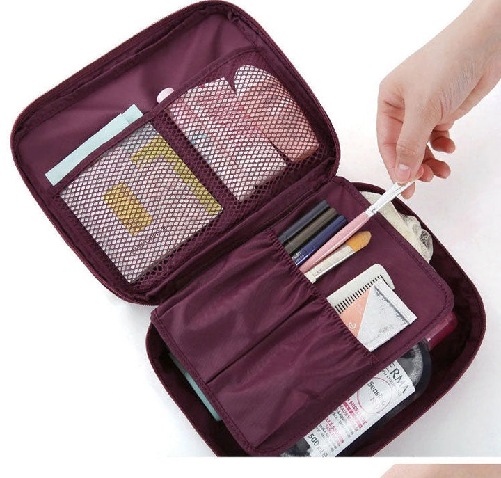 Stijlvolle compacte waterdichte make-up reistas dames, perfect voor georganiseerde cosmetica.