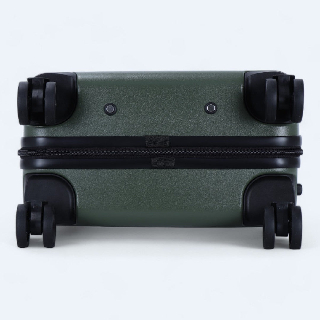 Handige harde reisbagage set met 4 soepele wielen, de Atlas Explorer collectie.