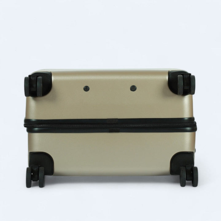 Robuuste Atlas Explorer hardcase set, geschikt voor ruwe reisomstandigheden.