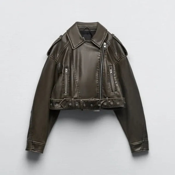 "Cropped leren damesjas met riem, zwart PU-kunstleer, trendy en duurzaam, stijlvolle uitstraling."