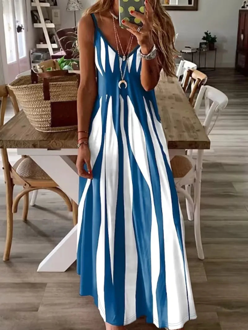 Zomerse elegantie: dames maxijurk met spaghettibandjes en V-hals design.