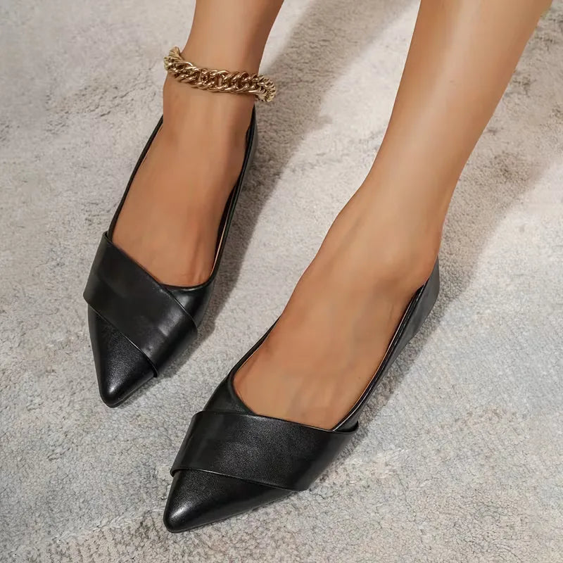 Comfortabele slip-on ballerina's voor dames met puntige neus, een veelzijdige flat voor elke dag.