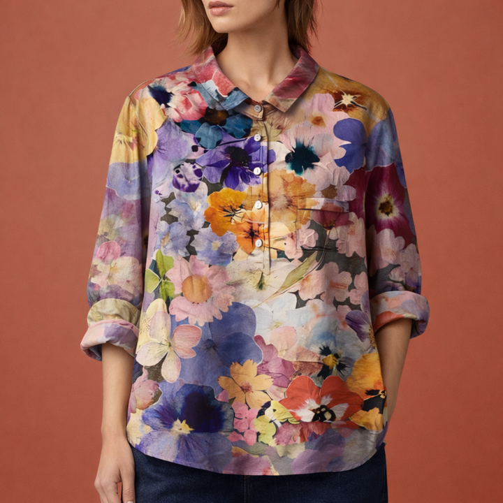 Casual dames kraagblouse met bloemenprint en lange mouwen. Ideaal voor herfst en lente.