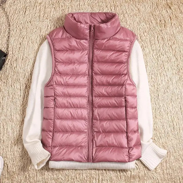 Dames bodywarmer met lichtgewicht warmte en winddichte bescherming, ideaal voor comfort.