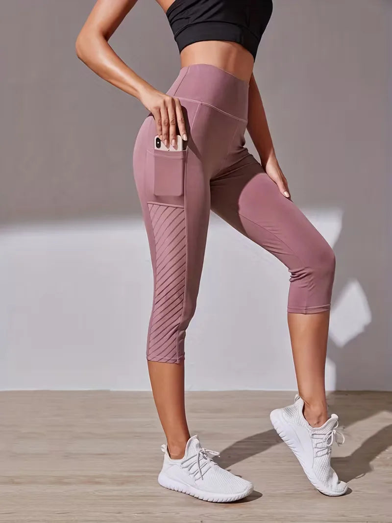 Dames capri legging, hoge taille met elegante kantdetails, ideaal voor zomerse casual outfits.